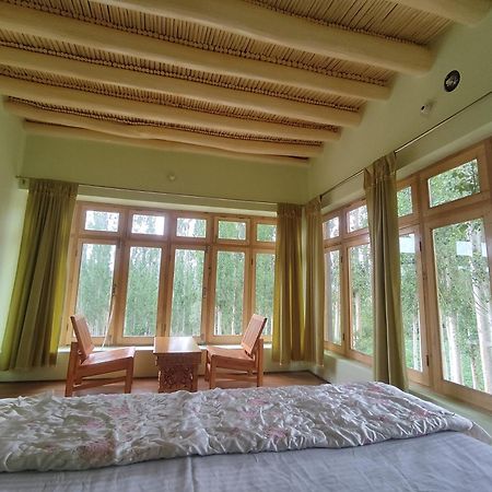 Streamlet Homestay Лех Экстерьер фото