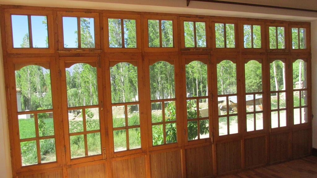 Streamlet Homestay Лех Экстерьер фото